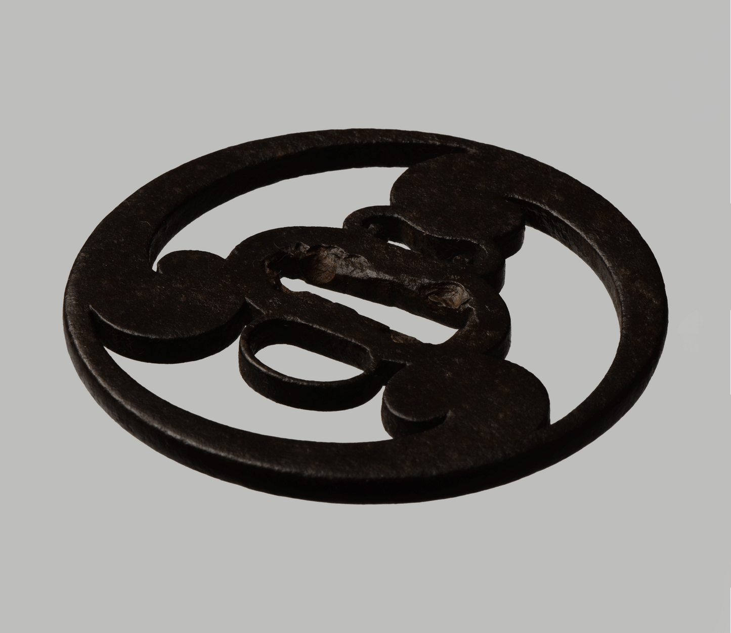 Tsuba - Kō-Shōami Tomoe - antique Momoyama Japan