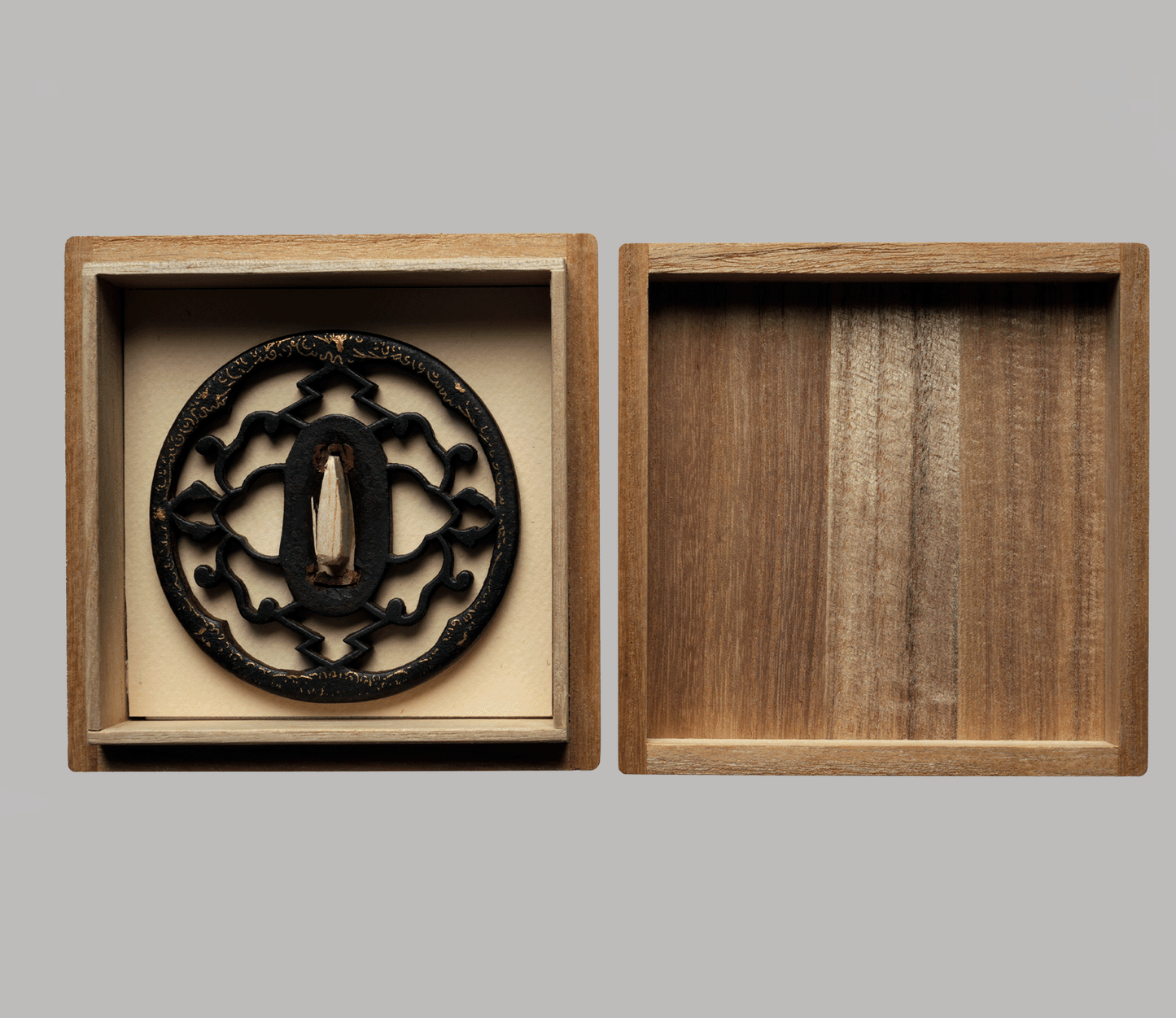 - Tsuba - Higo, Hayashi taste