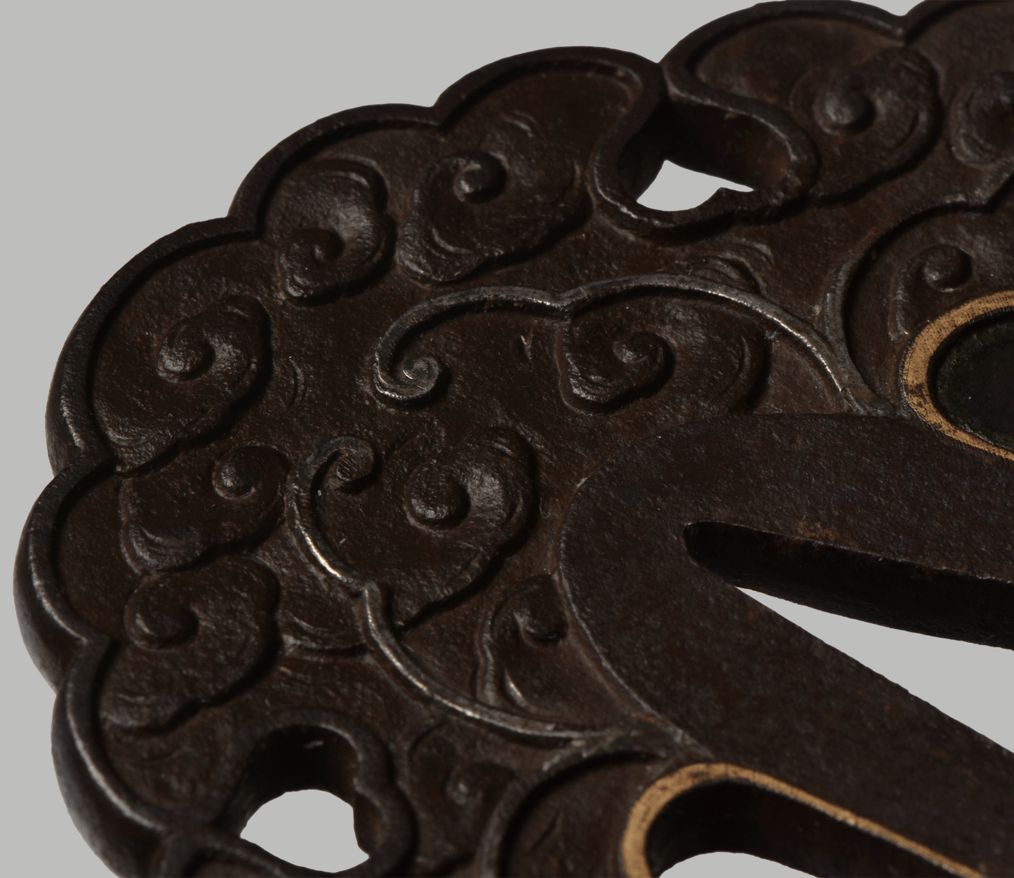 Tsuba - Futakoyama kumo-mon (雲文) NBTHK Hozon certificate