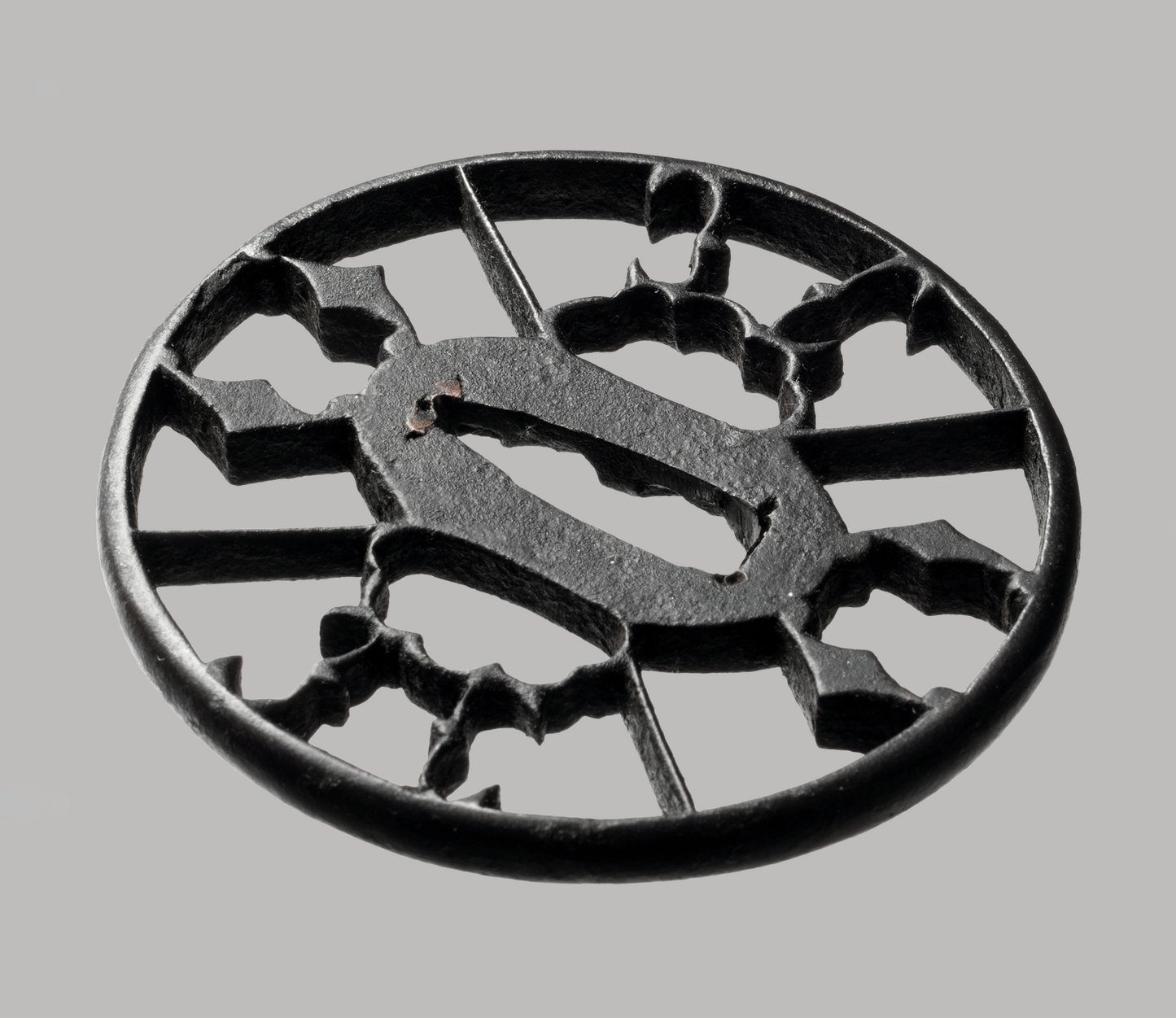 - Tsuba - Owari – Karigane