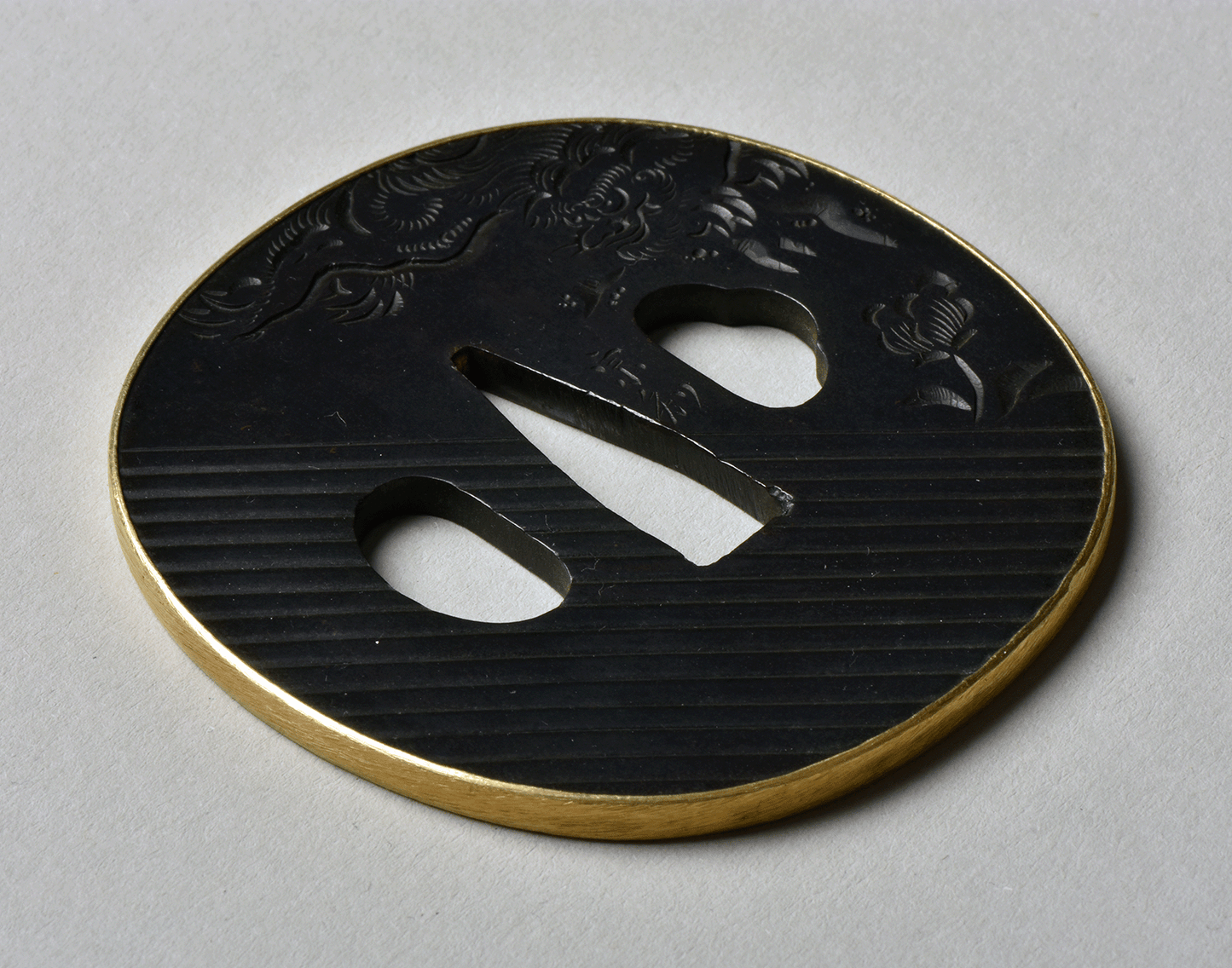 Tsuba - Sochi (宗知) Taki jima - NBTHK Tokubetsu Kicho Hozon, Kanzan Sato Hakogaki