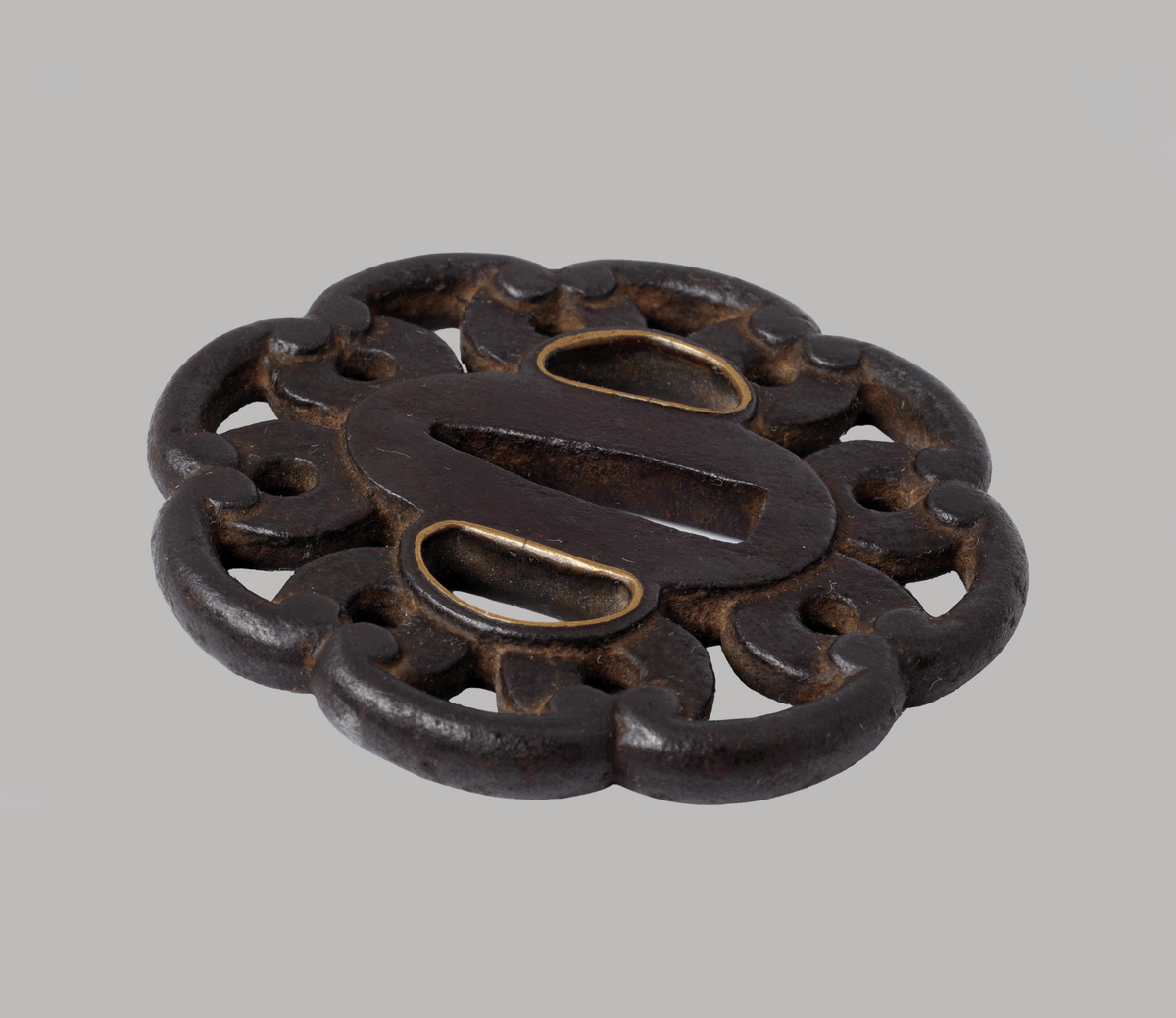 Tsuba - Ko-Kinai- Early Edo - NBTHK Tokubetsu Kicho Hozon