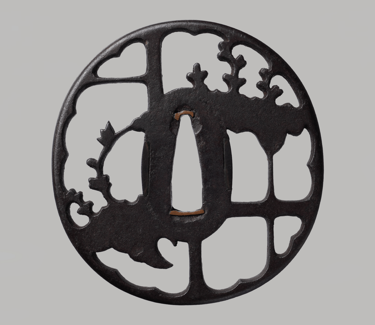 - Tsuba - Nishigaki Kiri Sukashi Tsuba — NBTHK Hozon