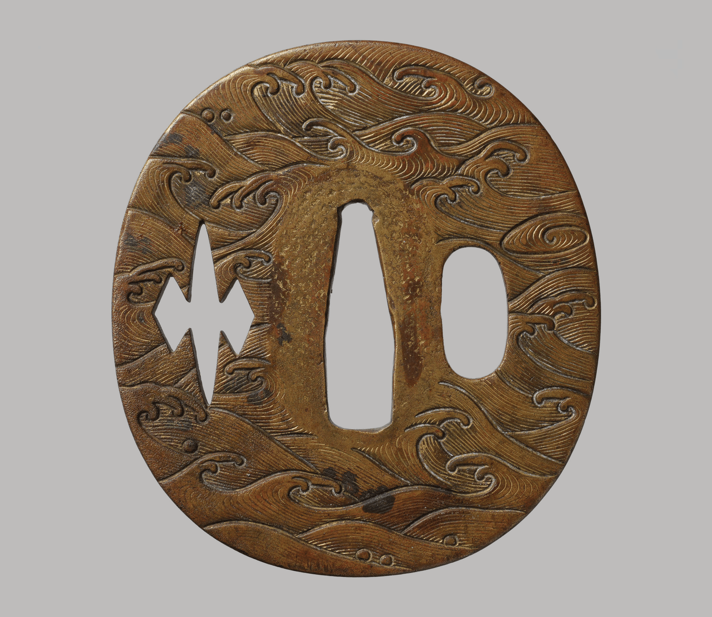 - Tsuba - Ko-Kinko Sentoku Nami Tsuba — Box & Cushion