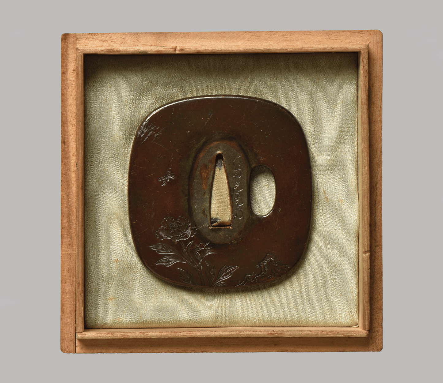- Tsuba - Goto  16. Master Hojo Mitsuakira (十六代方乗光晃) 1816 – 1856