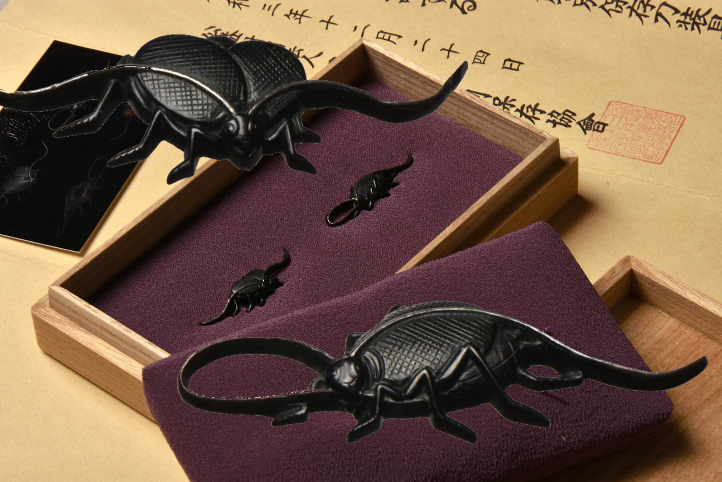 - Menuki - koorogi by Akiyoshi (明義) NBTHK Tokubetsu Hozon