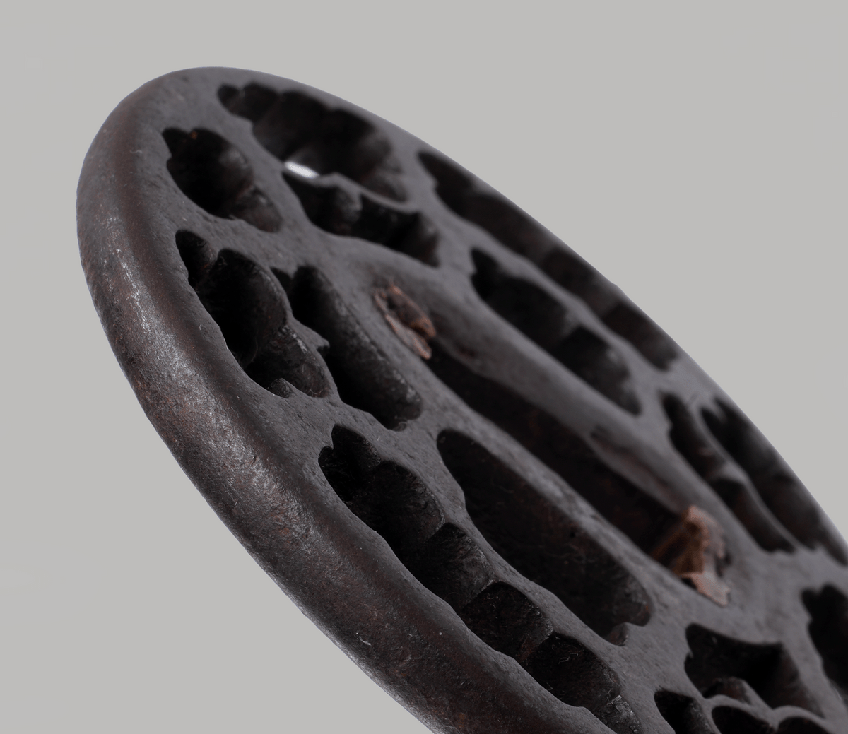 Tsuba Akasaka Karigane clouds - Owari taste + box, cushion