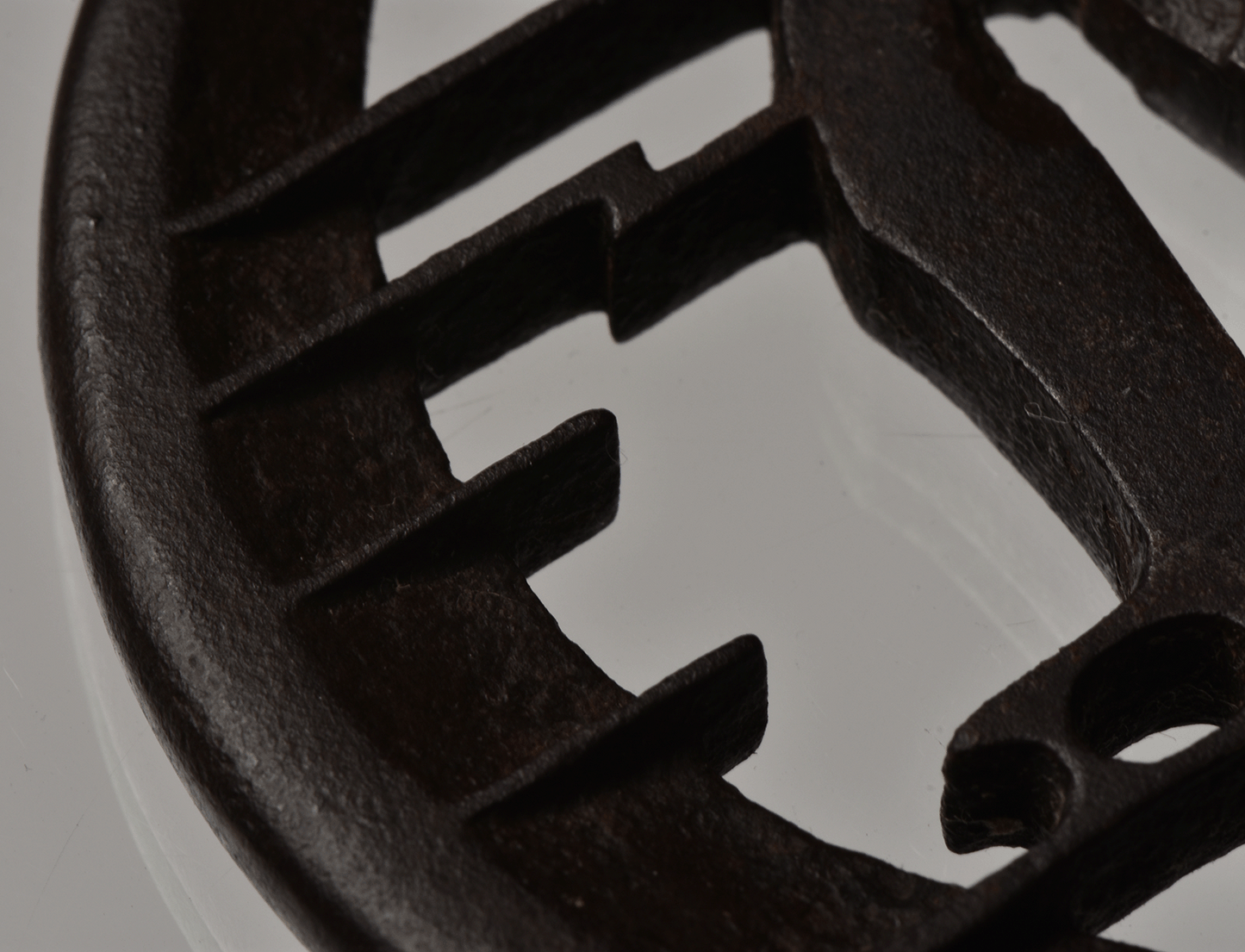 Tsuba Akasaka Tadatoki V Gen. - Moon & Nebula