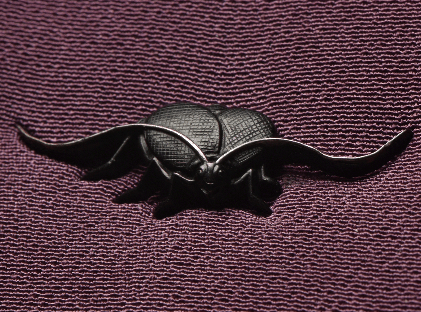 - Menuki - koorogi by Akiyoshi (明義) NBTHK Tokubetsu Hozon