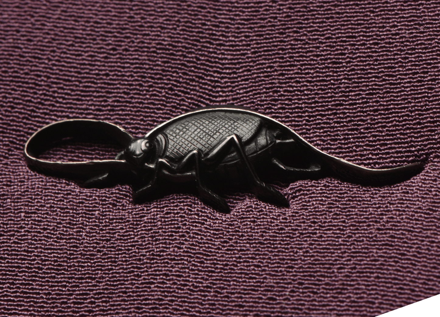 - Menuki - koorogi by Akiyoshi (明義) NBTHK Tokubetsu Hozon