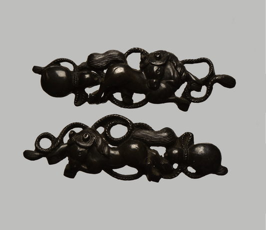 Menuki - Kyoto Horses an gourd - Goto style