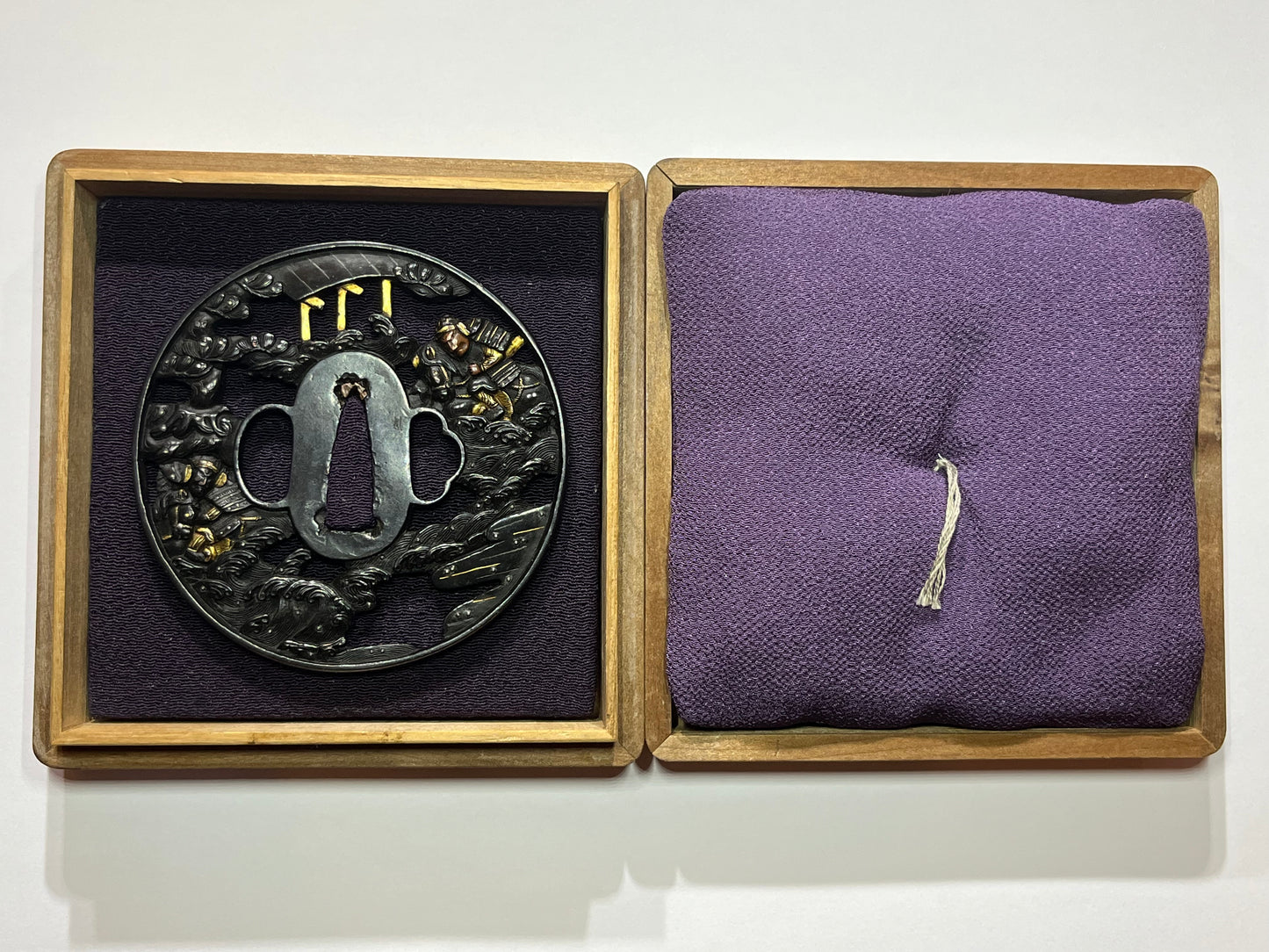 - Tsuba - Battle of Kojima 1184, Genpai wars, Shakudo, Ko-Kinko, Early Edo