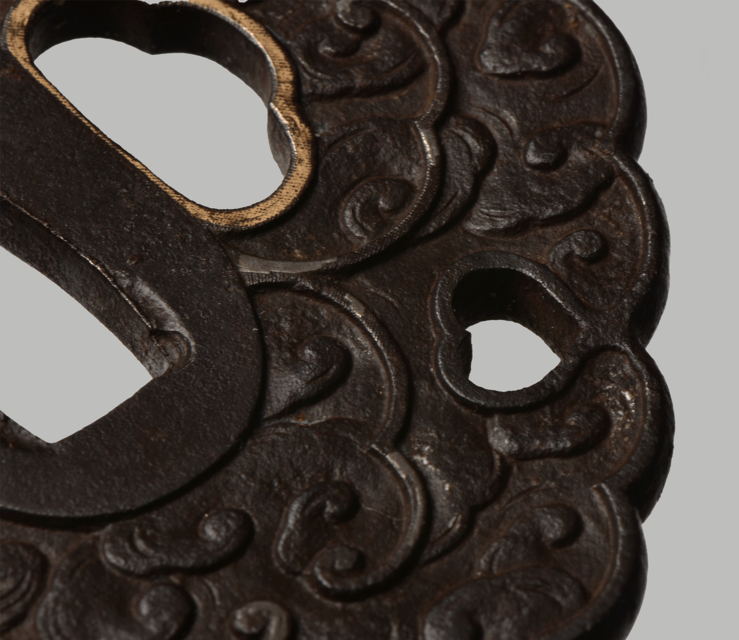 Tsuba - Futakoyama kumo-mon (雲文) NBTHK Hozon certificate