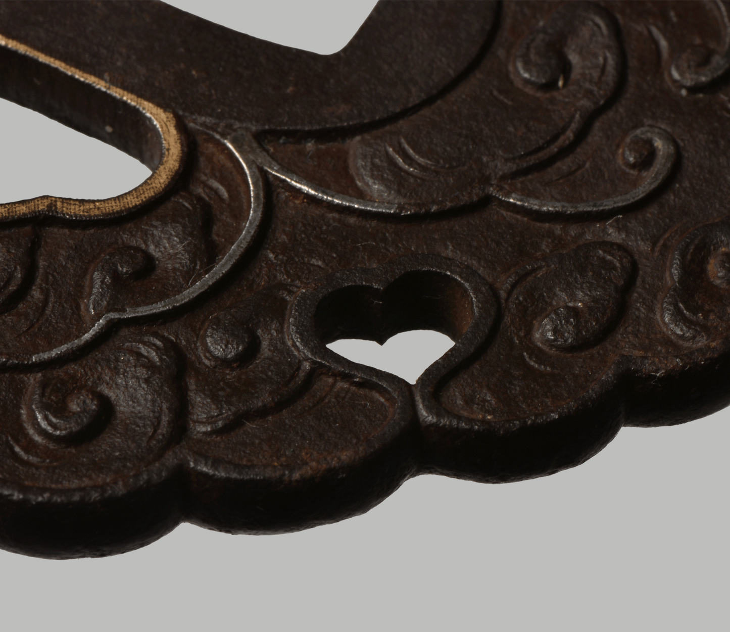 Tsuba - Futakoyama kumo-mon (雲文) NBTHK Hozon certificate