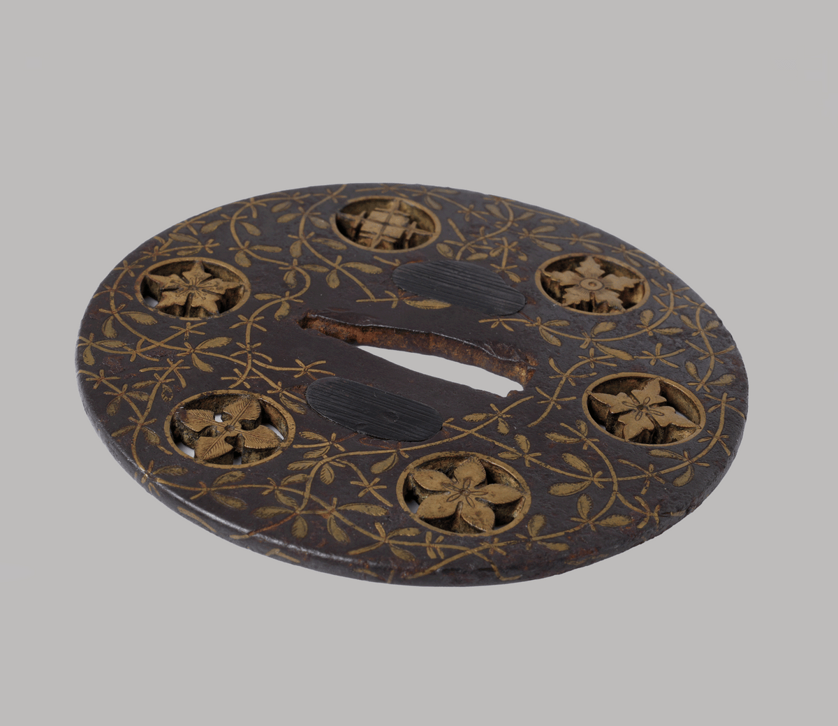 Tsuba - Heianjo Yoshiro - Momoyama