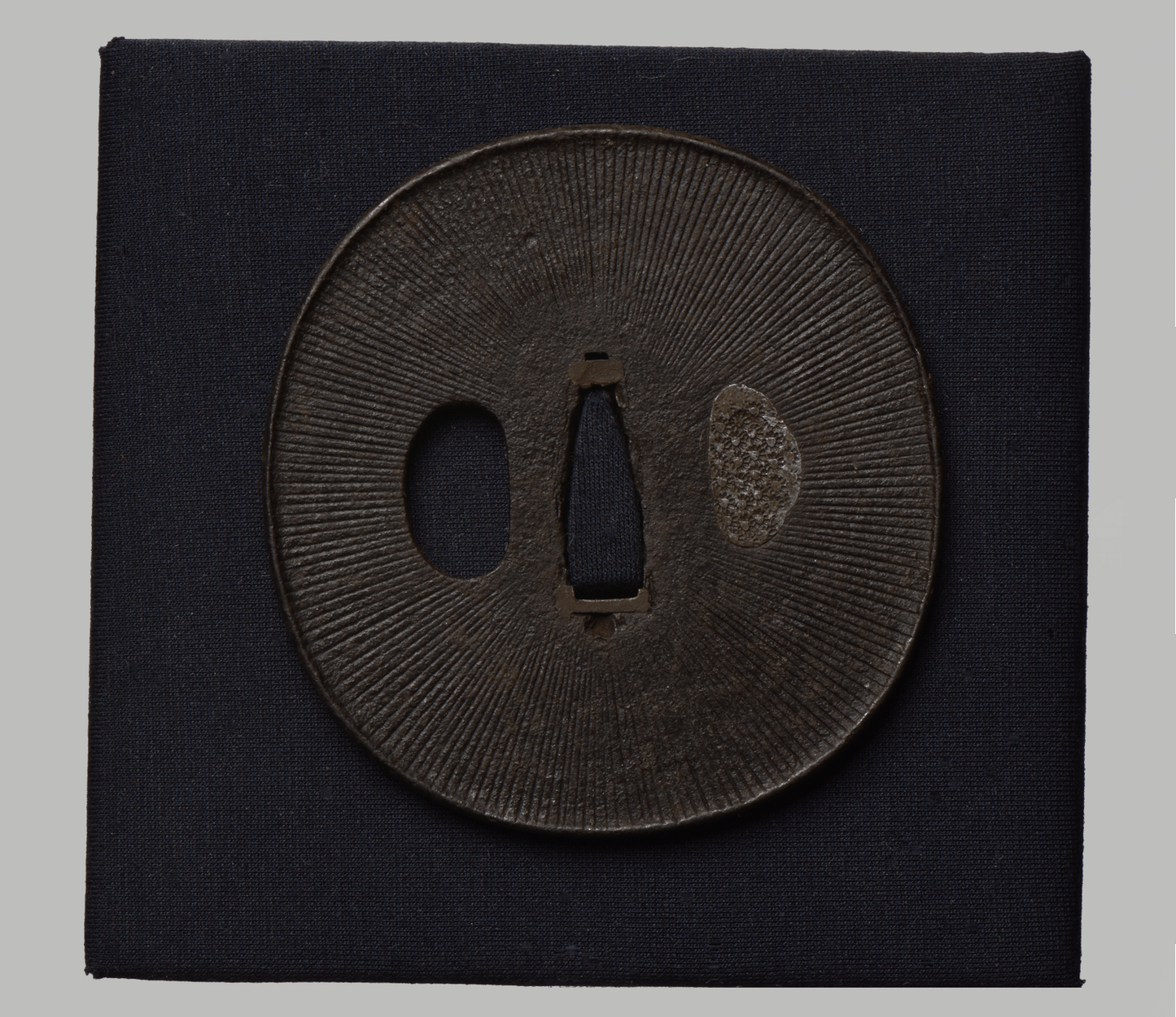 Tsuba - Kacchushi - Armorer made - Amida Buddah - Muromachi