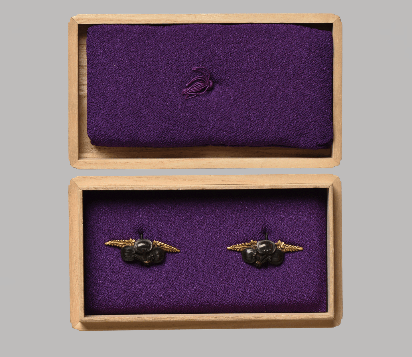 Menuki Aoi flowers with fern, Ko-Kinko NBTHK Hozon