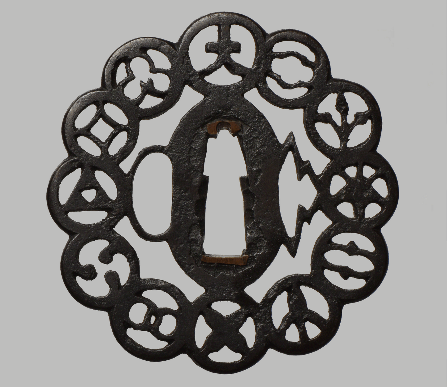 - Tsuba - Owari Sukashi with Matsudaira Aoi Mon (三つ葉葵)