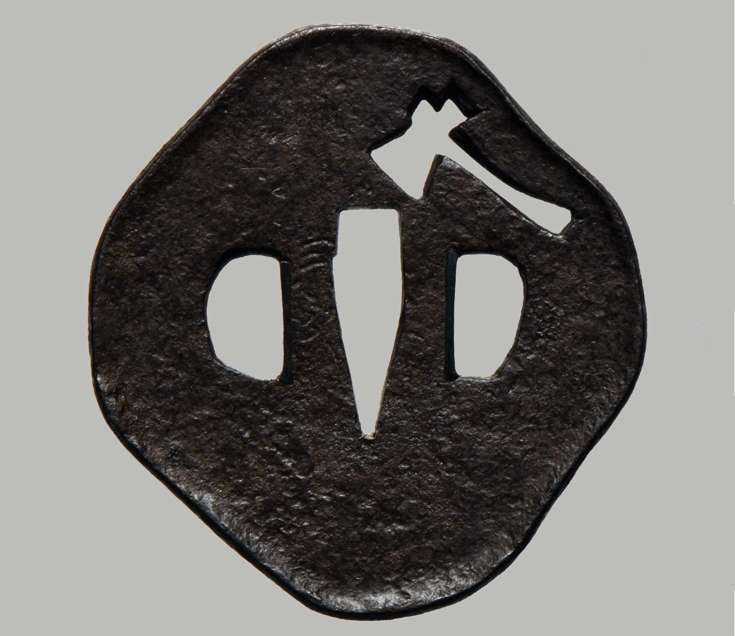 Tsuba - Myochin Munetsugu - Muromachi Tachi Tsuba