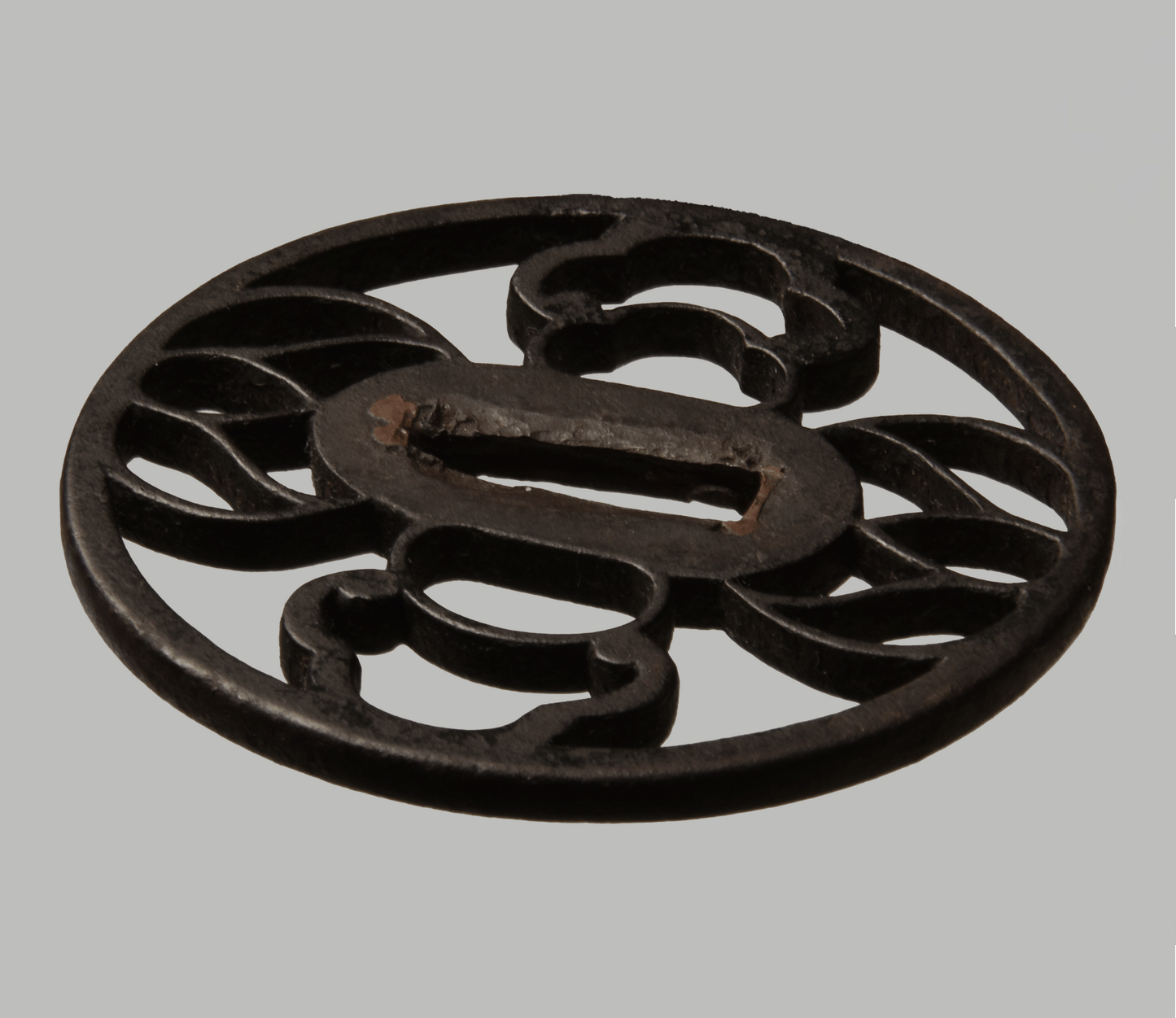 Tsuba - large floral Owari 80,9 mm ! - NBTHK Hozon OWARI