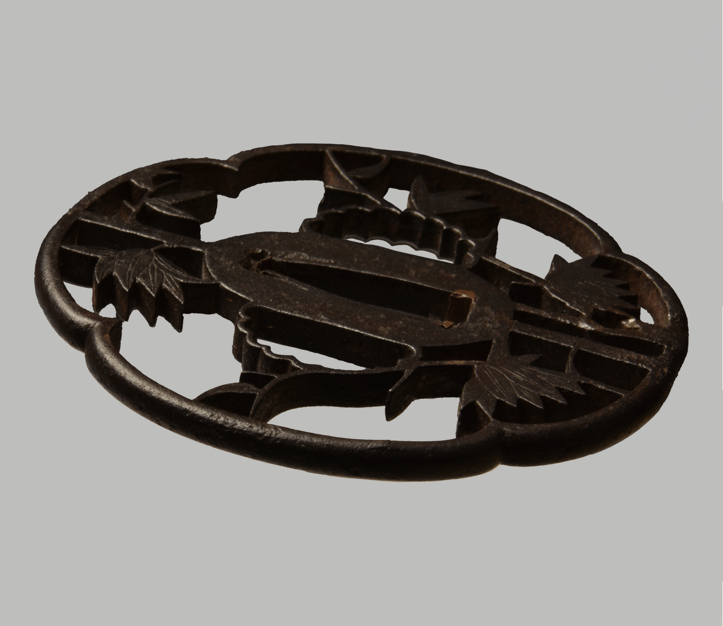 - Tsuba - large Kyo Sukashi - motive Bamboo-snow 84,3mm ! - NBTHK Hozon to Shoami